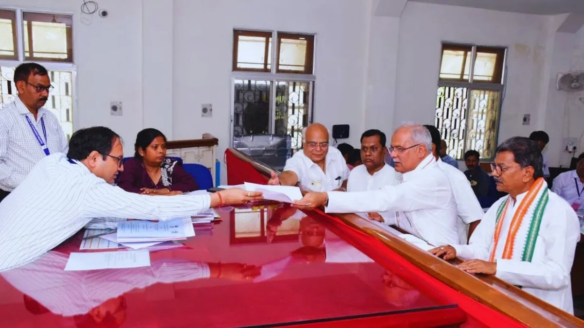 Lok Sabha Elections: रमन के गढ़ में भूपेश बघेल ने भरा नामांकन, ऐसे दिखाया दम Bhupesh Baghel