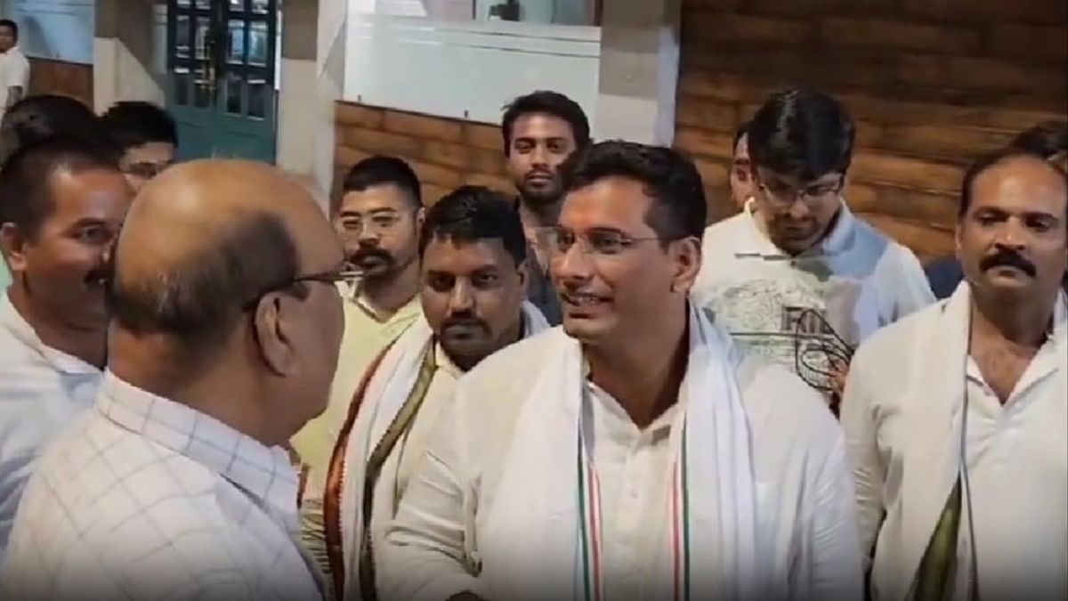 देवेंद्र यादव के होटल रुम में पड़ा छापा, कांग्रेस प्रत्याशी ने कहा- डरपोक भाजपा! छापेमारी के बाद भड़के देवेंद्र यादव