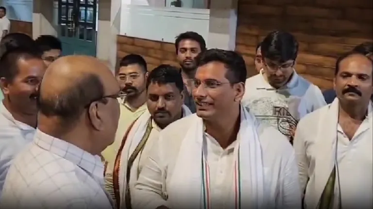 देवेंद्र यादव के होटल रुम में पड़ा छापा, कांग्रेस प्रत्याशी ने कहा- डरपोक भाजपा! छापेमारी के बाद भड़के देवेंद्र यादव