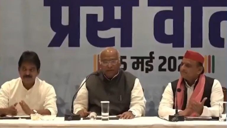 Lok Sabha Election 2024: गरीबों के लिए INDIA गठबंधन का बड़ा ऐलान, बीजेपी ने कहा कांग्रेस को दिखने लगी है हार mallikarjuna kharge