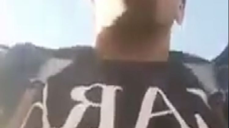 लाइव रिपोर्टिंग के दौरान लोगों ने देखा चोर का चेहरा