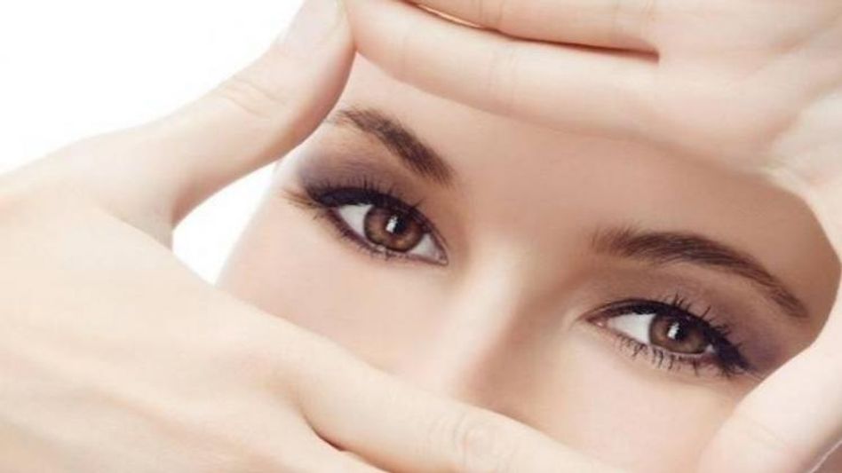 बढ़ सकती है आंखों की रोशनी बढ़ सकती है आंखों की रोशनी