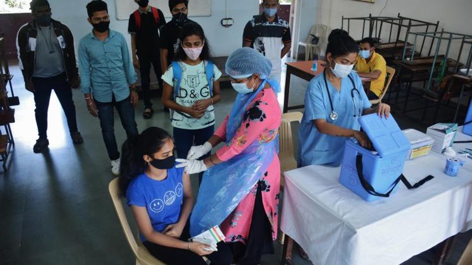 Children and adults have similar risks of SARS-CoV-2 infection Children and adults have similar risks of SARS-CoV-2 infection
