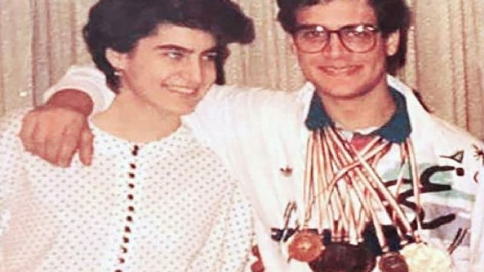 प्रियंका और राहुल गांधी प्रियंका और राहुल गांधी