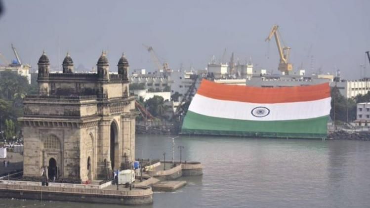 भारतीय नौसेना ने मनाया विजय दिवस