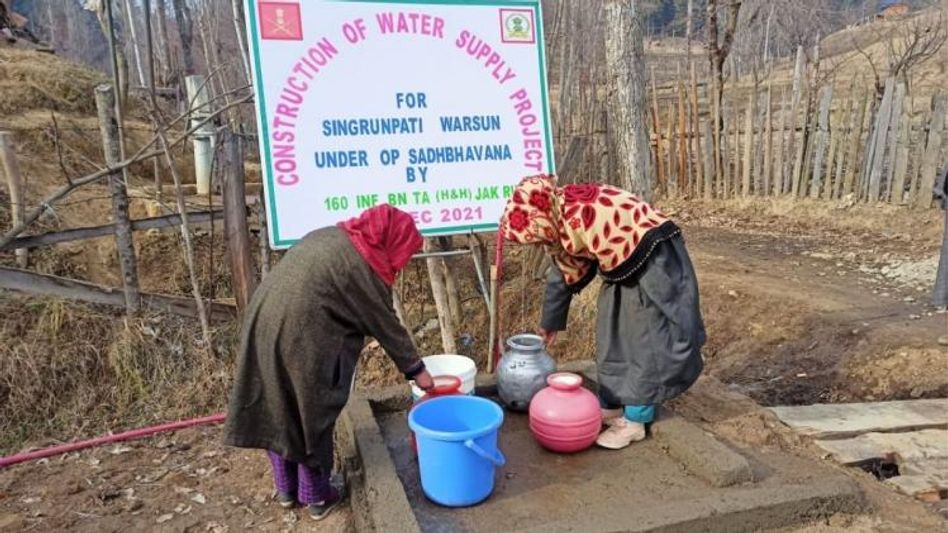 आजादी के 75 साल बाद मिला पानी आजादी के 75 साल बाद मिला पानी