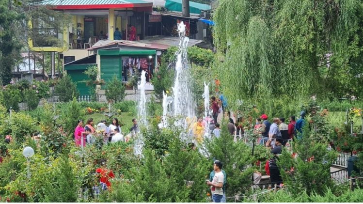 New Year Party करने के लिए आज ही निकल जाएं