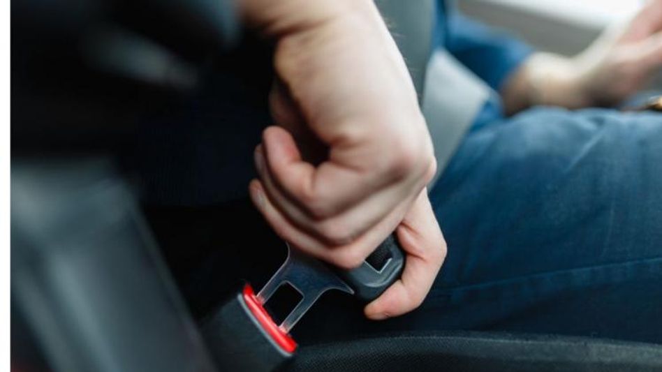Three point seat belt Three point seat belt