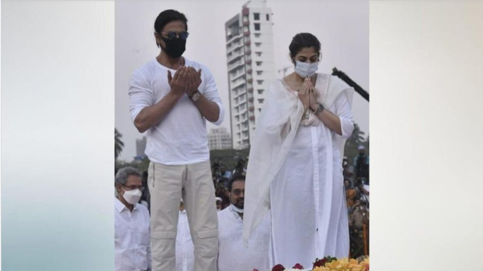 शाहरुख और पूजा शाहरुख और पूजा