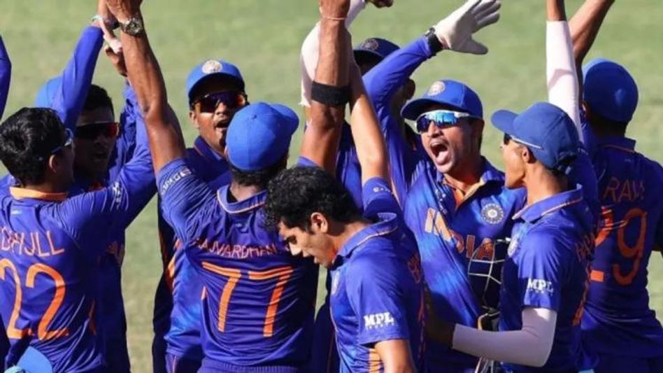 भारत-इंग्लैंड के बीच अंडर 19 वर्ल्ड कप फाइनल कल भारत-इंग्लैंड के बीच अंडर 19 वर्ल्ड कप फाइनल कल