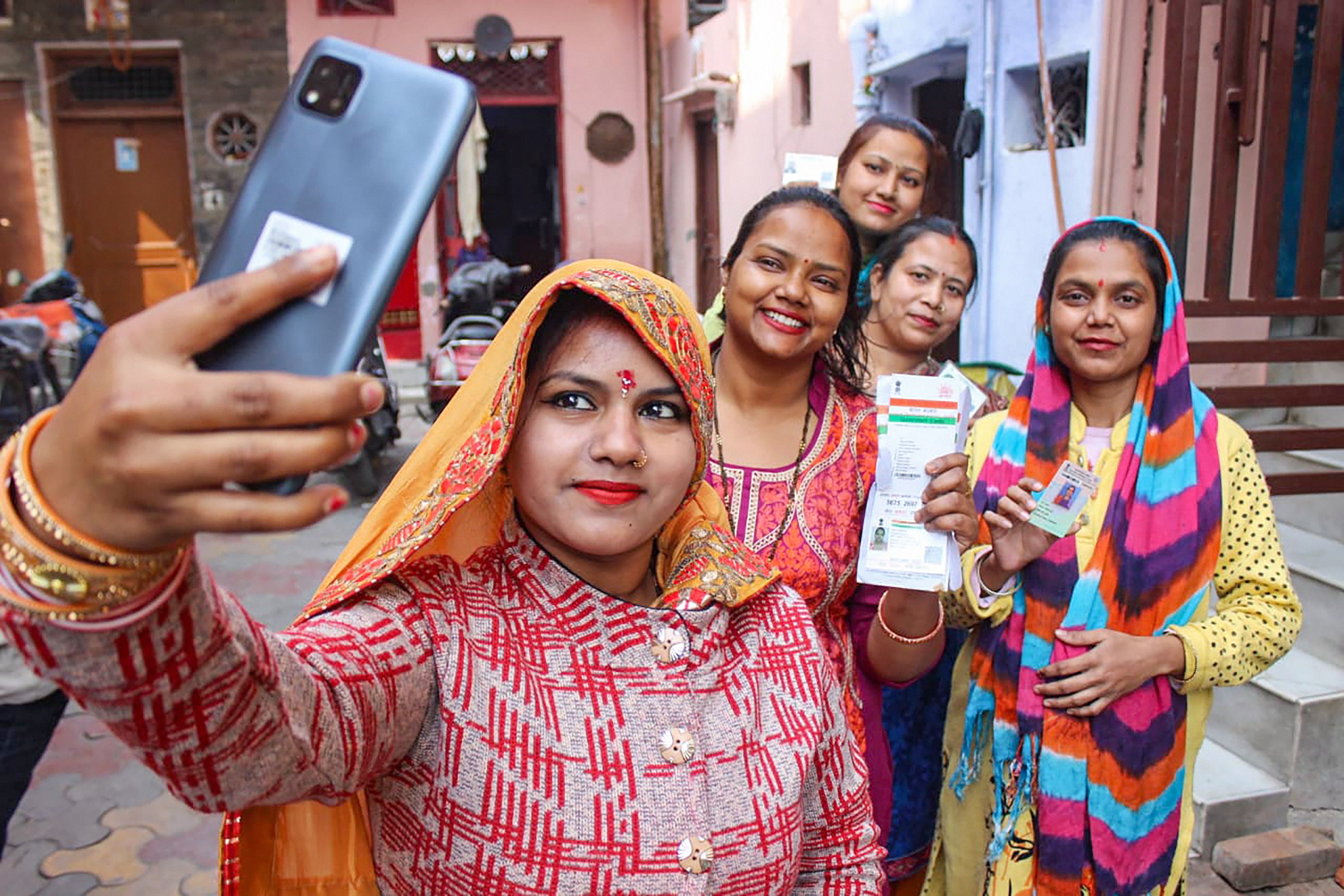 Women voters click a selfie in Meerut (Photo: PTI)