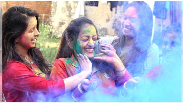 holi 