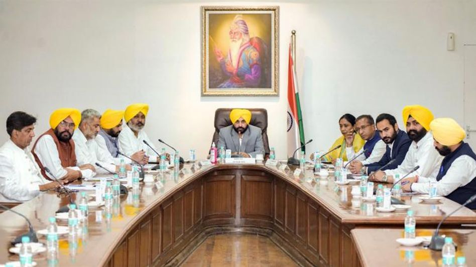 Bhagwant Mann and with new cabinet Bhagwant Mann and with new cabinet