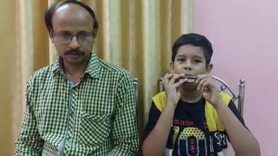 पिता सत्यम दास के साथ संभ्रम दास पिता सत्यम दास के साथ संभ्रम दास