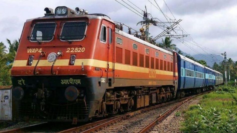 भारतीय ट्रेन भारतीय ट्रेन
