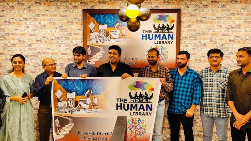 ह्यूमन लाइब्रेरी (जूनागढ़) ह्यूमन लाइब्रेरी (जूनागढ़)