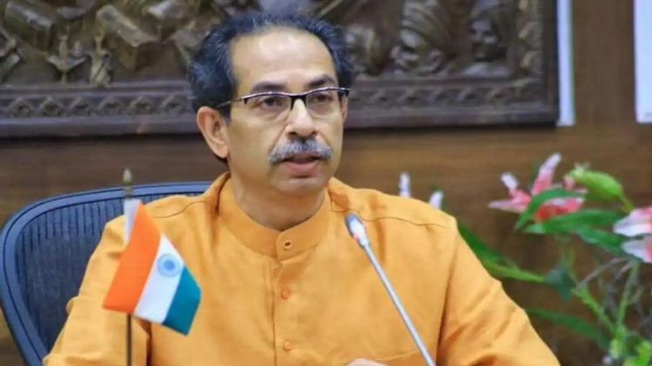 महाराष्ट्र के सीएम उद्धव ठाकरे महाराष्ट्र के सीएम उद्धव ठाकरे