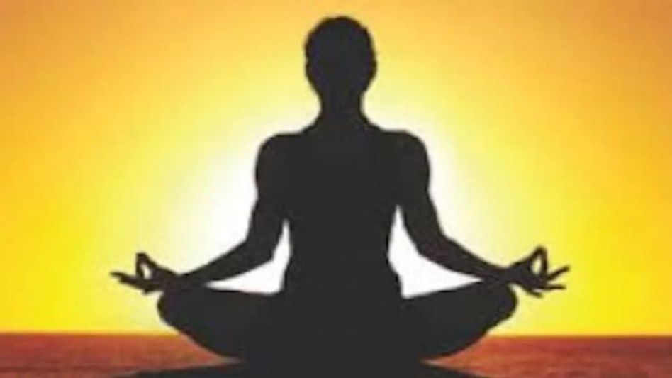 21 जून को इंटरनेशनल योगा डे मनाने की पीछे विज्ञान का फैक्टर है 21 जून को इंटरनेशनल योगा डे मनाने की पीछे विज्ञान का फैक्टर है