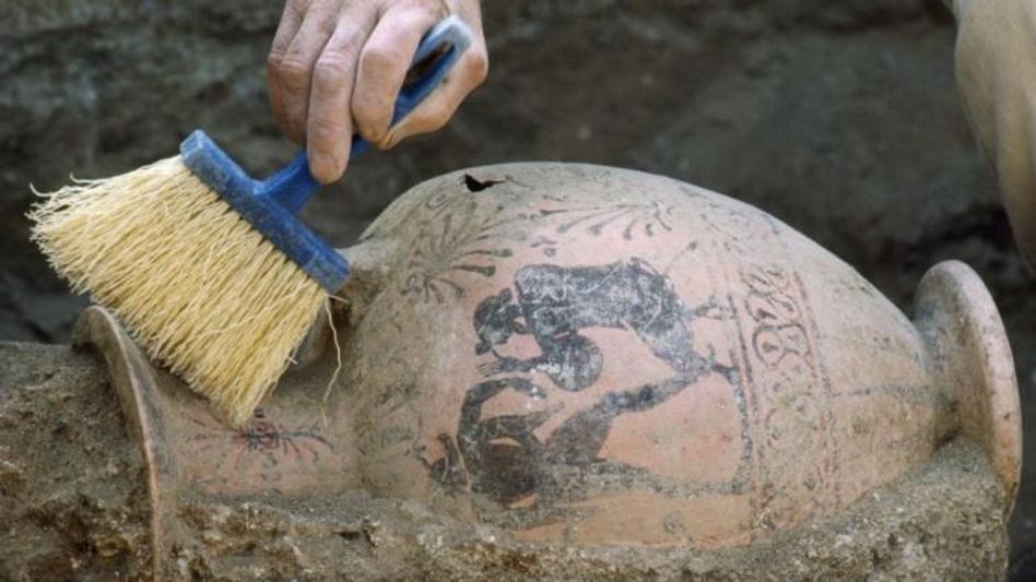 Artifacts (Photo: Representative Image) Artifacts (Photo: Representative Image)