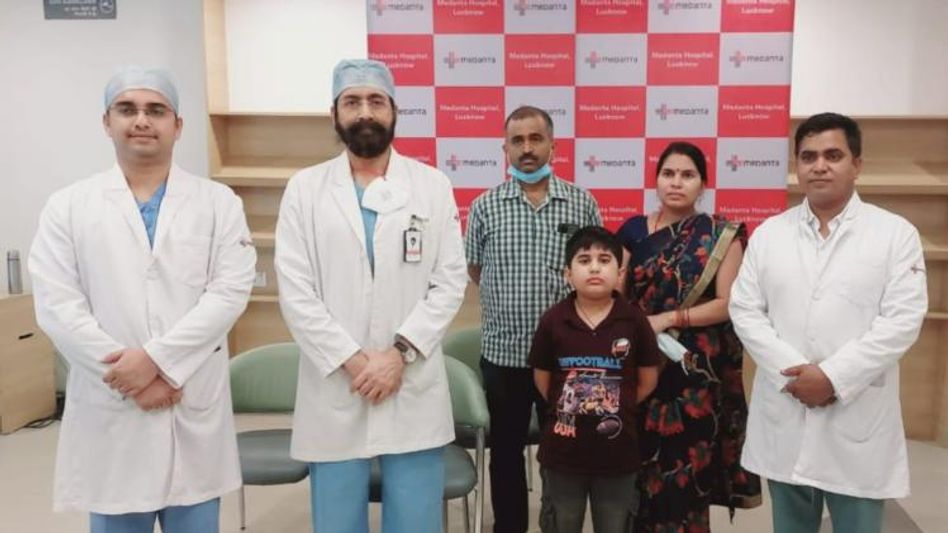 9 साल के बच्चे को मां ने दिया अपना 40 प्रतिशत लीवर 9 साल के बच्चे को मां ने दिया अपना 40 प्रतिशत लीवर