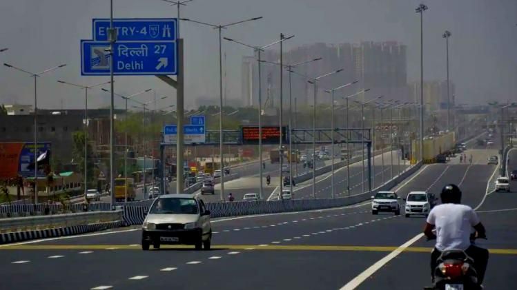 Delhi meerut expressway