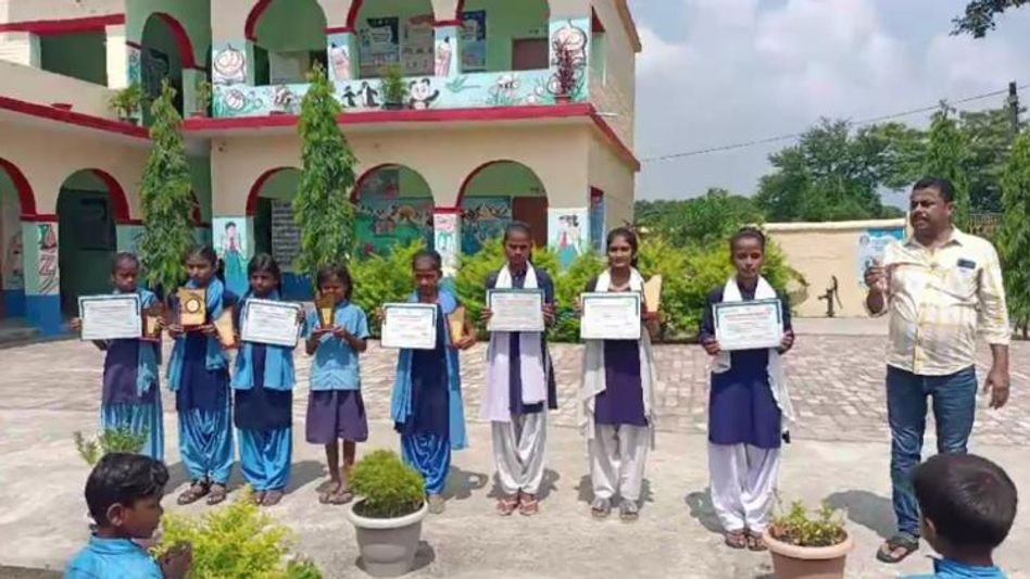 Government School in Madhubani turned into smart school Government School in Madhubani turned into smart school