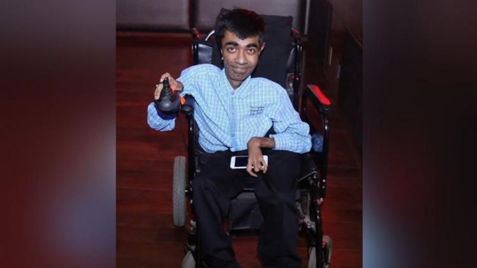 टेक्नोलॉजी ने बदली सुमित की जिंदगी टेक्नोलॉजी ने बदली सुमित की जिंदगी