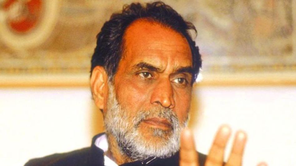 पूर्व प्रधानमंत्री चंद्रशेखर पूर्व प्रधानमंत्री चंद्रशेखर