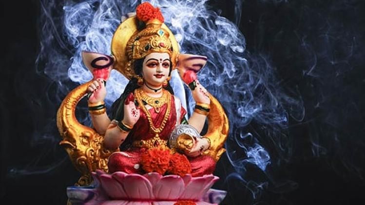 मां लक्ष्मी