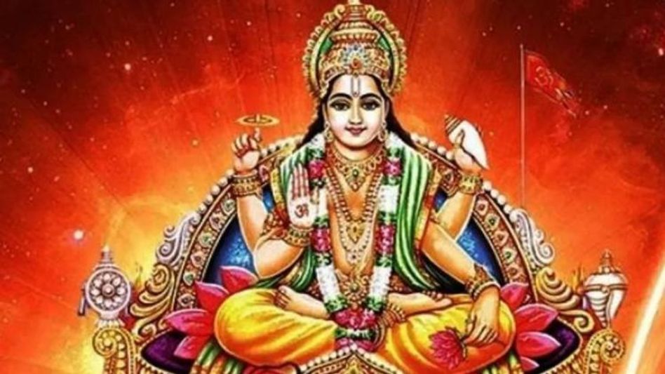 सूर्यदेव धनु राशि में करेंगे प्रवेश. सूर्यदेव धनु राशि में करेंगे प्रवेश.