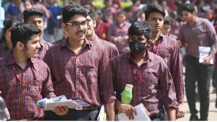 आज से शुरू हुए सीबीएसई के 10वीं-12वीं के प्रैक्टिकल एग्जाम