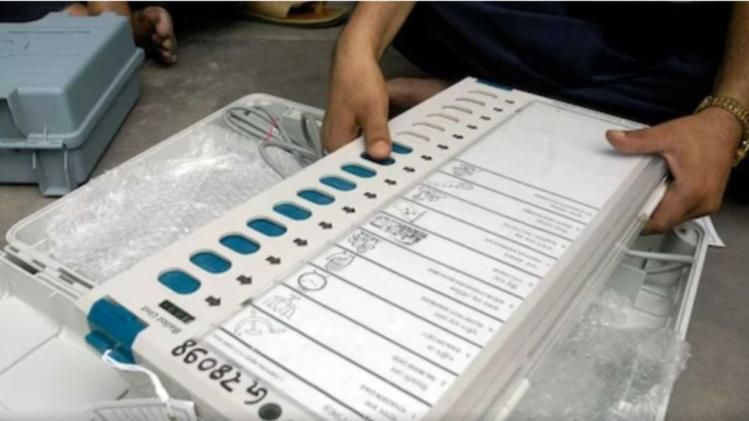 रिमोट वोटिंग मशीन पर विपक्ष ने उठाए सवाल.