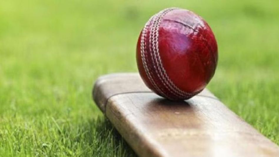 15 मार्च 1877 को इंग्लैंड और ऑस्ट्रेलिया के बीच पहला टेस्ट मैच खेला गया था 15 मार्च 1877 को इंग्लैंड और ऑस्ट्रेलिया के बीच पहला टेस्ट मैच खेला गया था