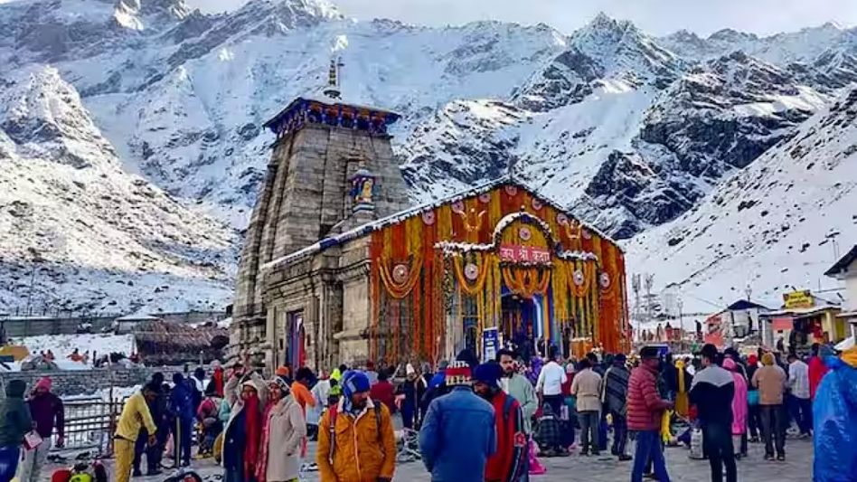 आज के लिए ठप हुई केदारनाथ यात्रा आज के लिए ठप हुई केदारनाथ यात्रा