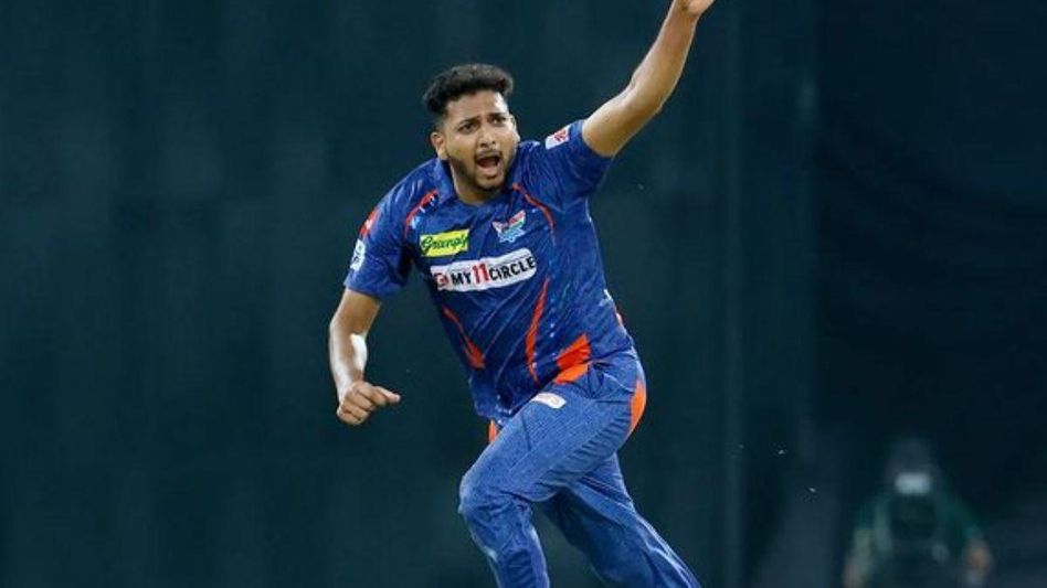 IPL 2023 में लखनऊ के गेंदबाज मोहसिन खान ने मुंबई के खिलाफ शानदार गेंदबाजी की (Photo/Instagram) IPL 2023 में लखनऊ के गेंदबाज मोहसिन खान ने मुंबई के खिलाफ शानदार गेंदबाजी की (Photo/Instagram)