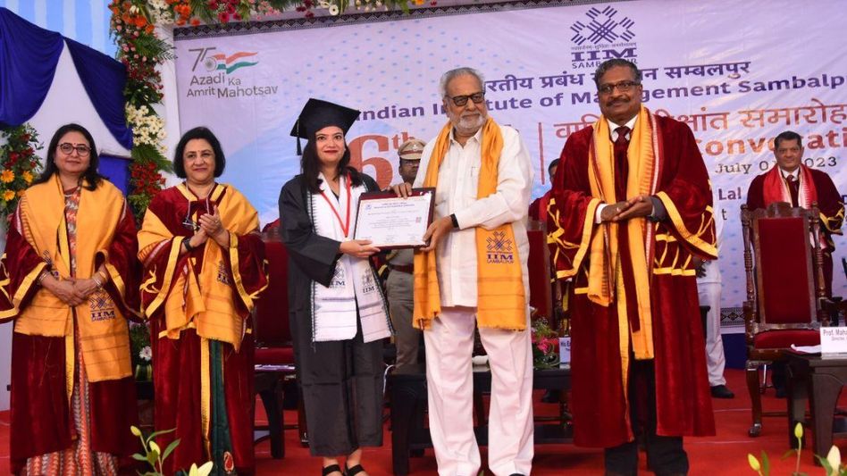 आईआईएम संबलपुर में दीक्षांत समारोह का हुआ आयोजन आईआईएम संबलपुर में दीक्षांत समारोह का हुआ आयोजन
