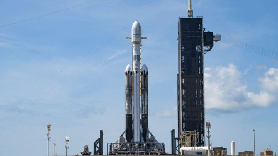 Elon Musk’s SpaceX Elon Musk’s SpaceX