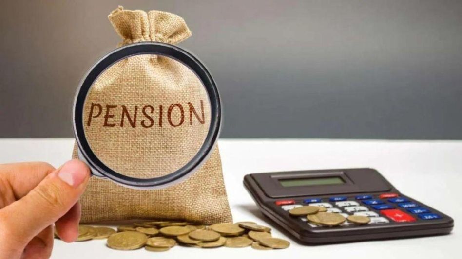 EPFO अकाउंट पर मिलने वाले ब्याज दर में बढ़ोतरी को लेकर सर्कुलर जारी किया गया है EPFO अकाउंट पर मिलने वाले ब्याज दर में बढ़ोतरी को लेकर सर्कुलर जारी किया गया है