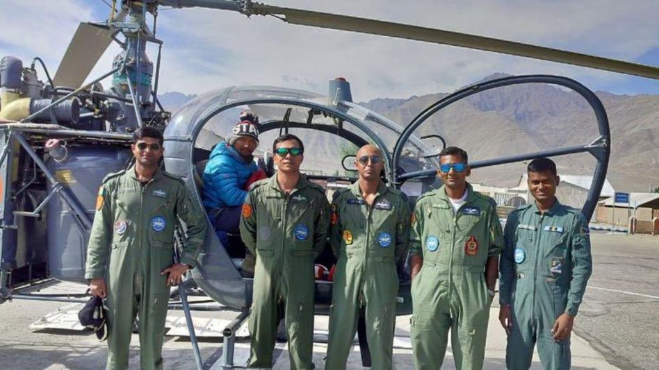 Indian Airforce Rescue Mountaineer  Indian Airforce Rescue Mountaineer