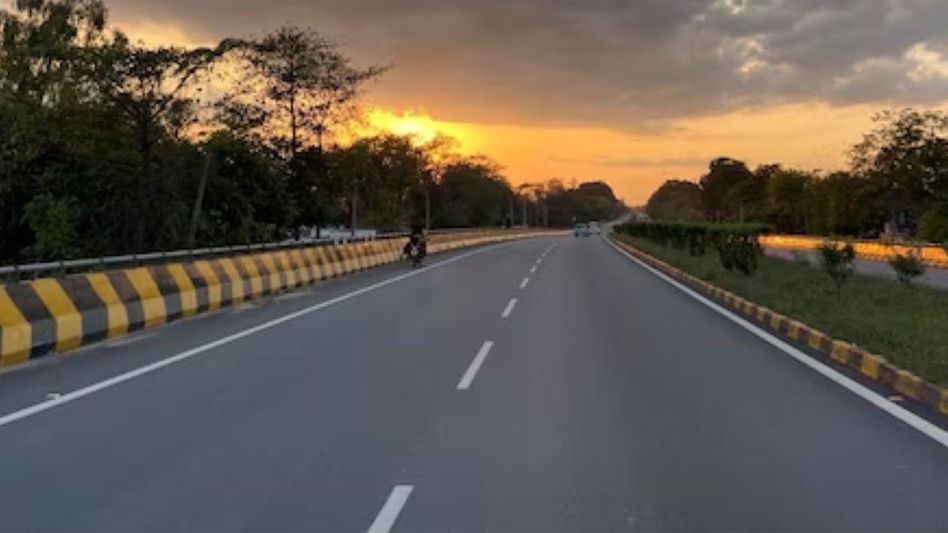 लखनऊ-अयोध्या हाईवे को संवारा जाएगा लखनऊ-अयोध्या हाईवे को संवारा जाएगा