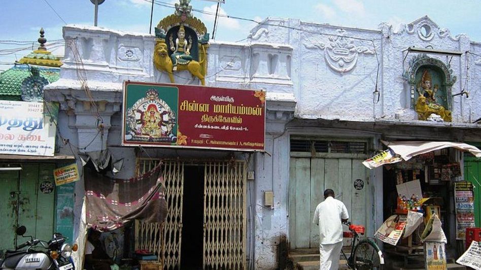 तमिलनाडु के चेल्लनकुप्पम गांव में पहली बार दलितो ने मंदिर में पूजा की (प्रतिकात्मक तस्वीर) तमिलनाडु के चेल्लनकुप्पम गांव में पहली बार दलितो ने मंदिर में पूजा की (प्रतिकात्मक तस्वीर)