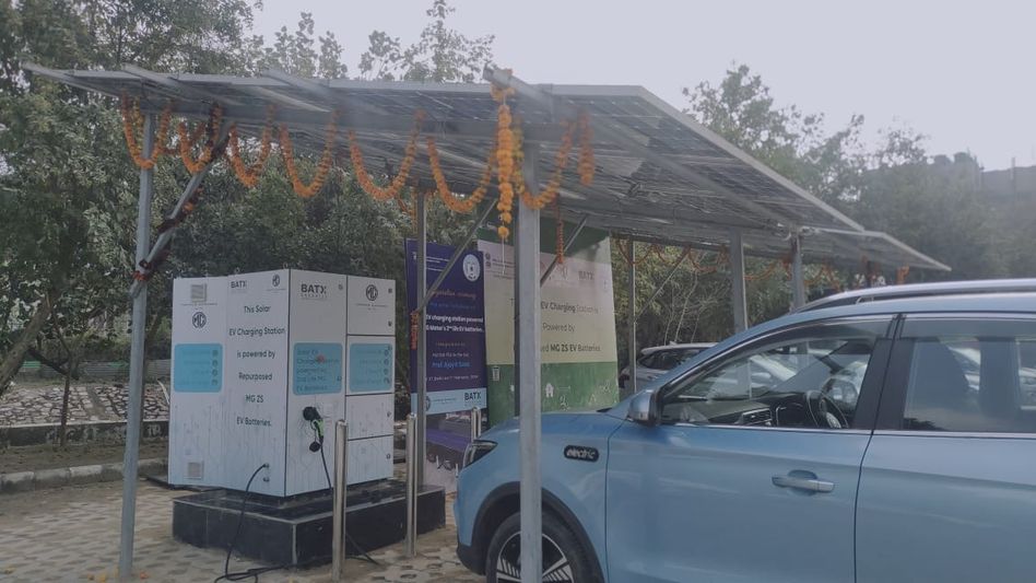 Solar Charging Solar Charging