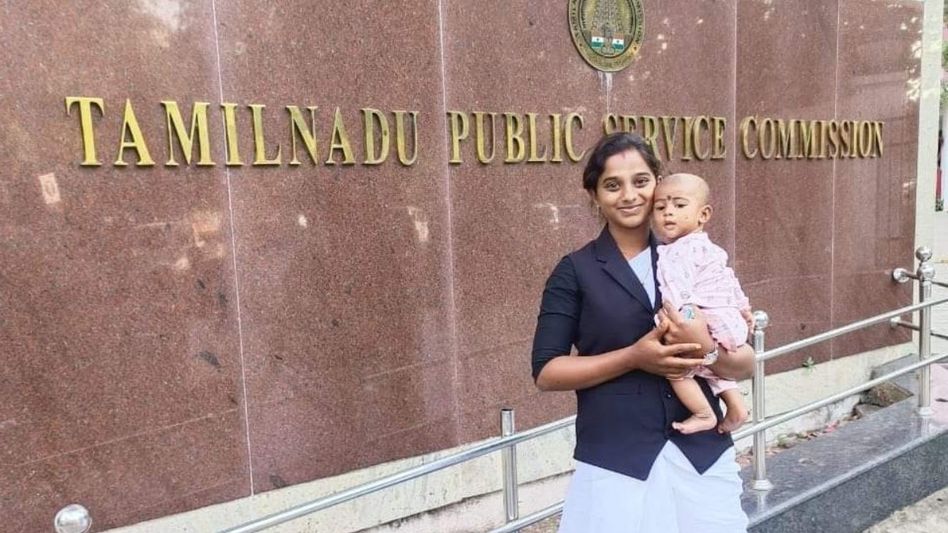 Sripathi with her child Sripathi with her child