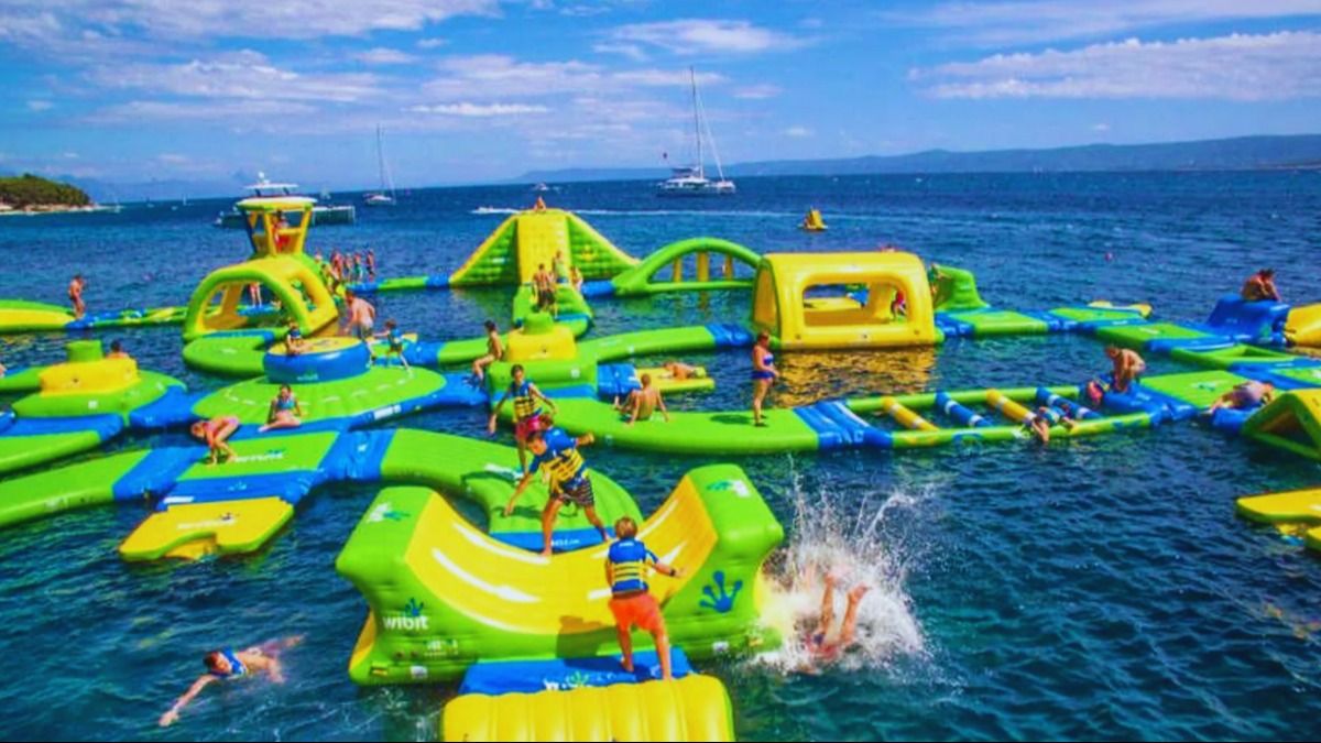 Theme Park (Representative Image) Theme Park (Representative Image)