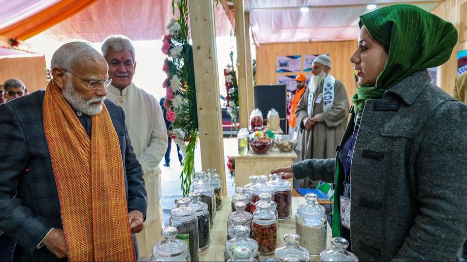 PM Modi in Srinagar PM Modi in Srinagar