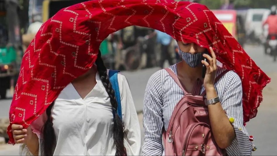 Heat Wave (Photo-PTI) Heat Wave (Photo-PTI)