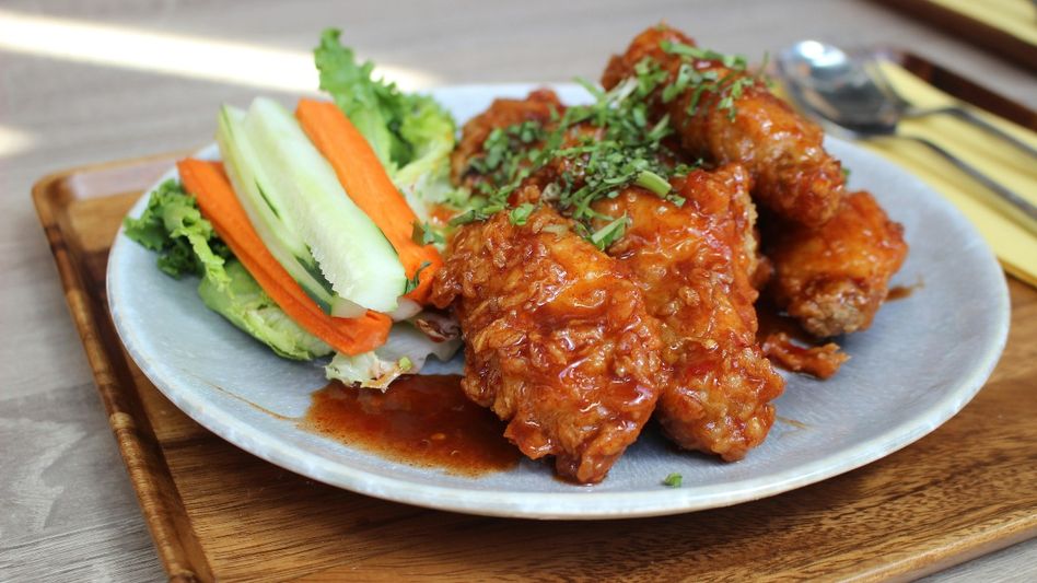 Earn Your Wingz challenge/Unsplash Earn Your Wingz challenge/Unsplash