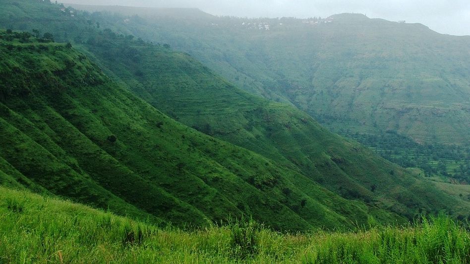 Panchgani Hill Station (Photo: Wikipedia) Panchgani Hill Station (Photo: Wikipedia)