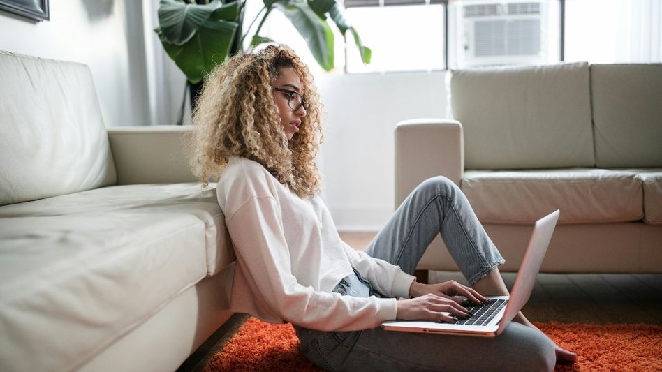 Working Woman (Representative Image/Unsplash) Working Woman (Representative Image/Unsplash)