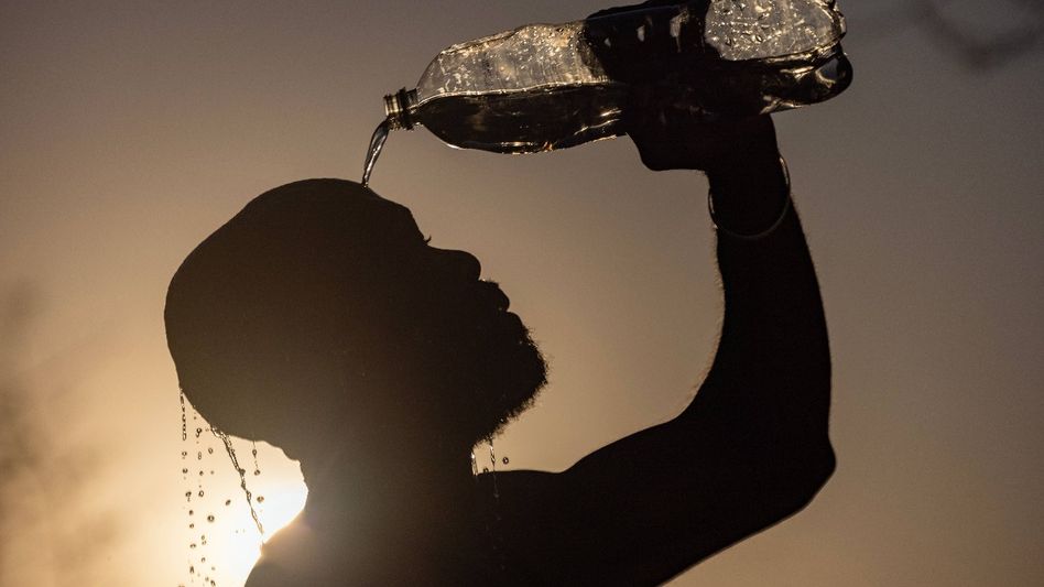 Heatwaves (Photo: PTI) Heatwaves (Photo: PTI)